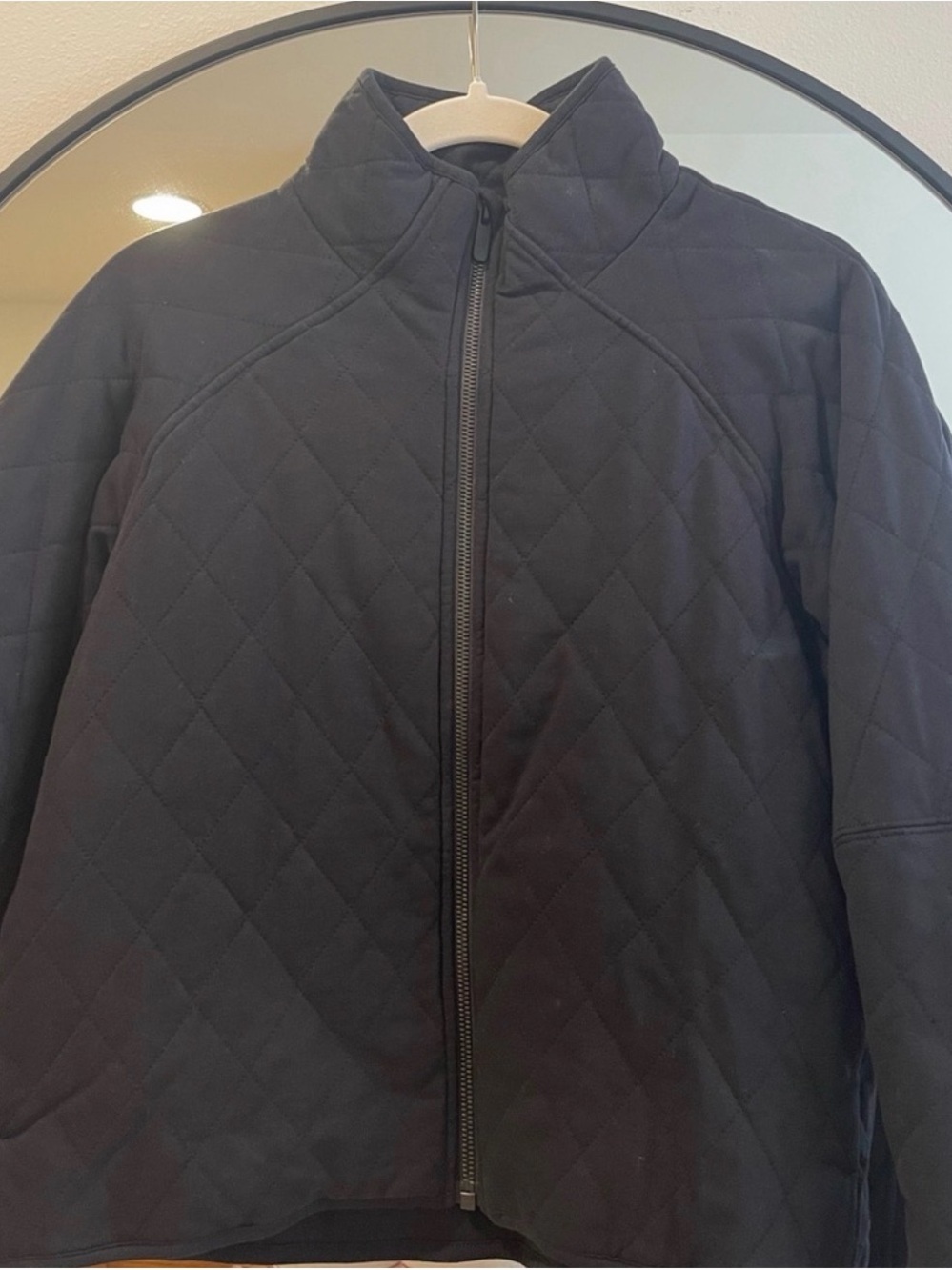 Women’s Lululemon Quilted Full-Zip Jacket in Black